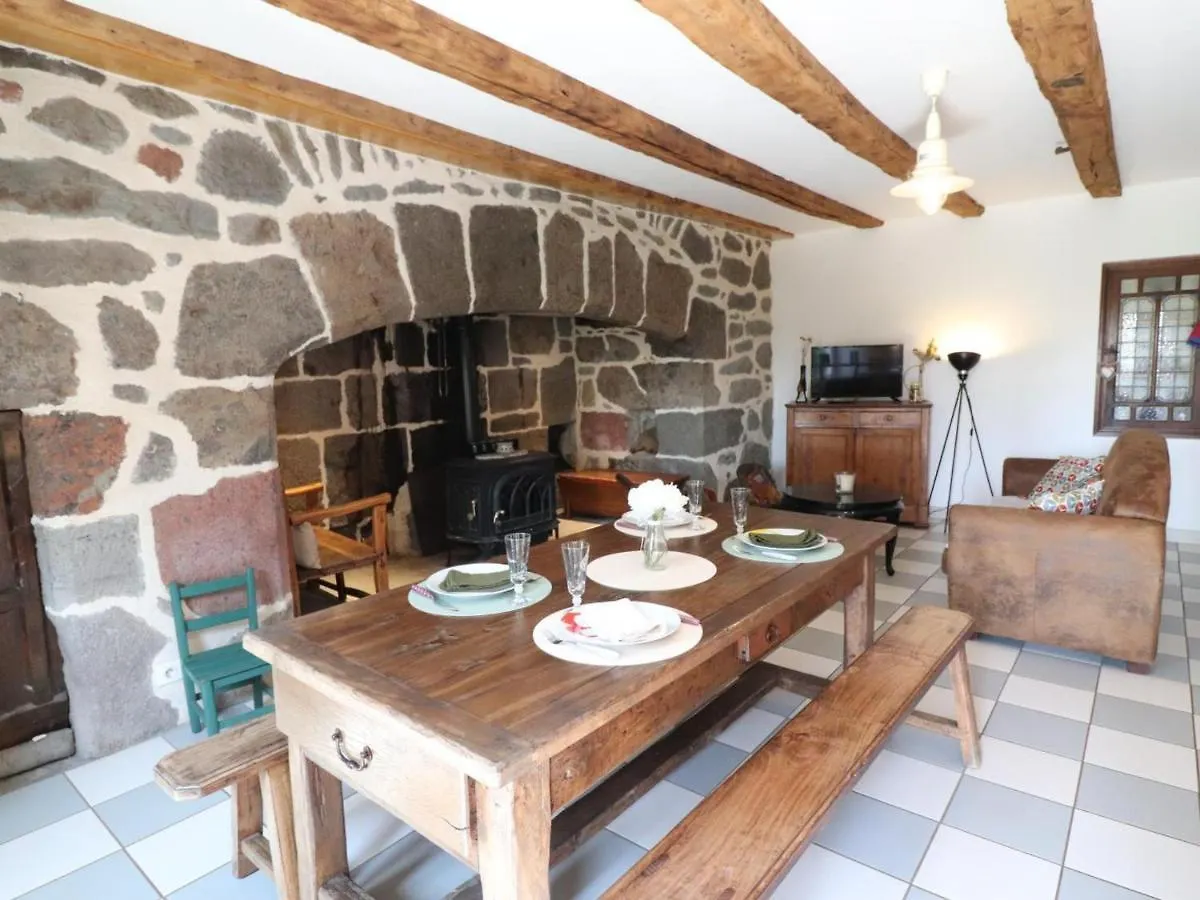 Holiday home Maison De Caractere Au Calme, 2 Chambres, Terrasse Et Jardin, Proche Rando Et Ski - Moussages - Fr-1-742-240 France