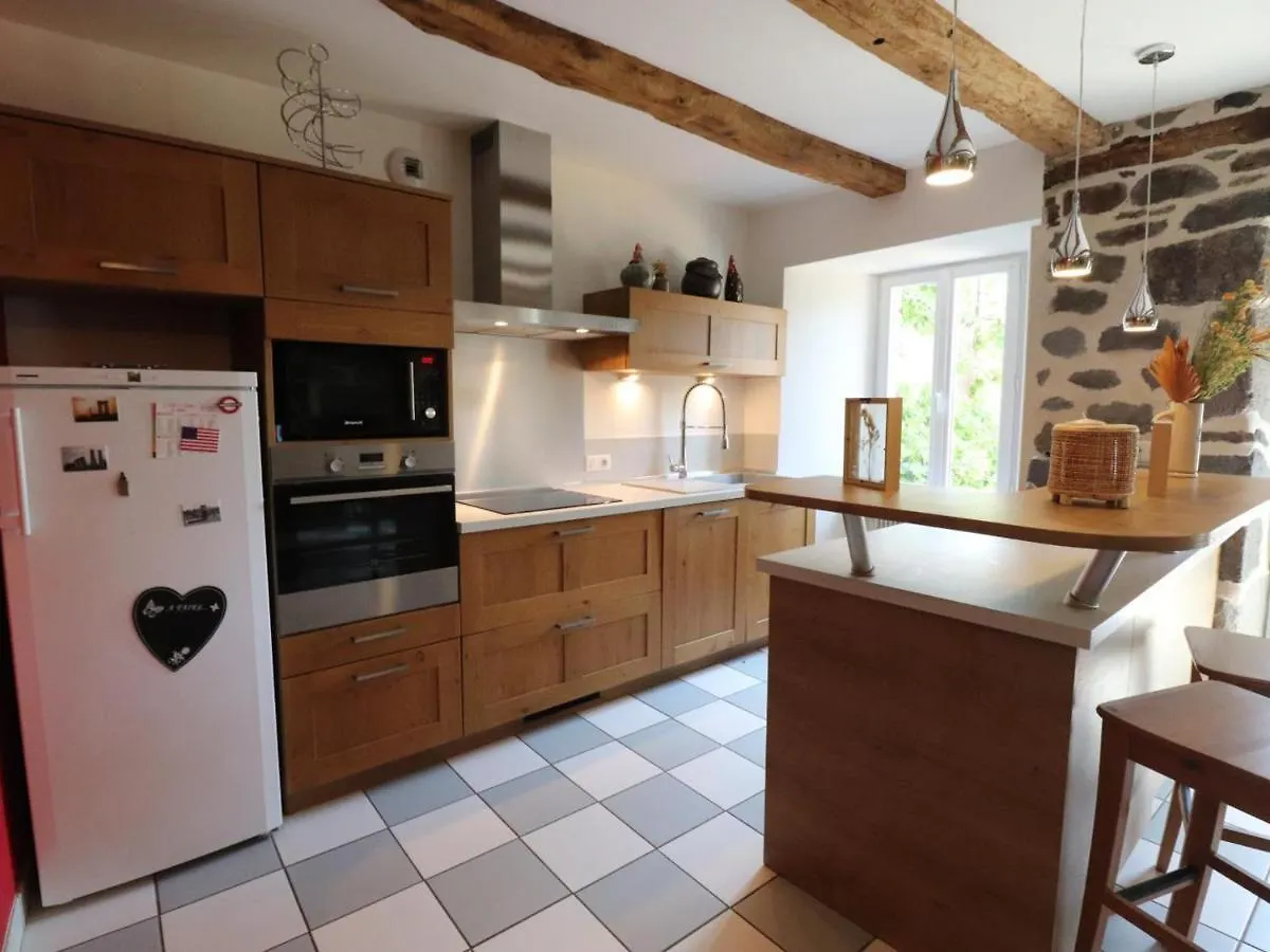 Maison De Caractere Au Calme, 2 Chambres, Terrasse Et Jardin, Proche Rando Et Ski - Moussages - Fr-1-742-240 Holiday home