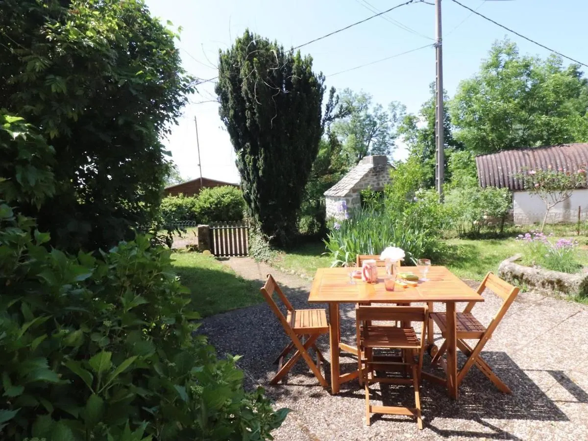 Holiday home Maison De Caractere Au Calme, 2 Chambres, Terrasse Et Jardin, Proche Rando Et Ski - Moussages - Fr-1-742-240