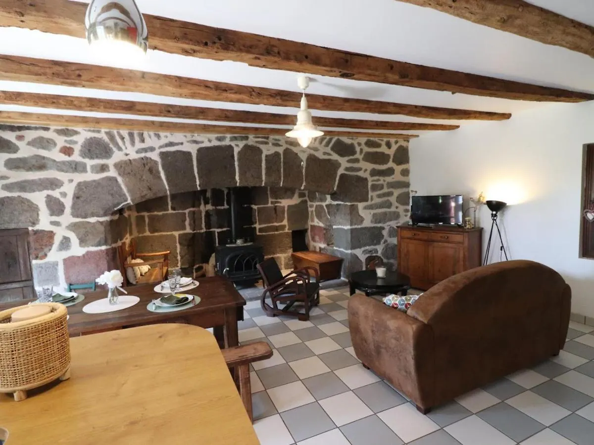 Maison De Caractere Au Calme, 2 Chambres, Terrasse Et Jardin, Proche Rando Et Ski - Moussages - Fr-1-742-240 Holiday home