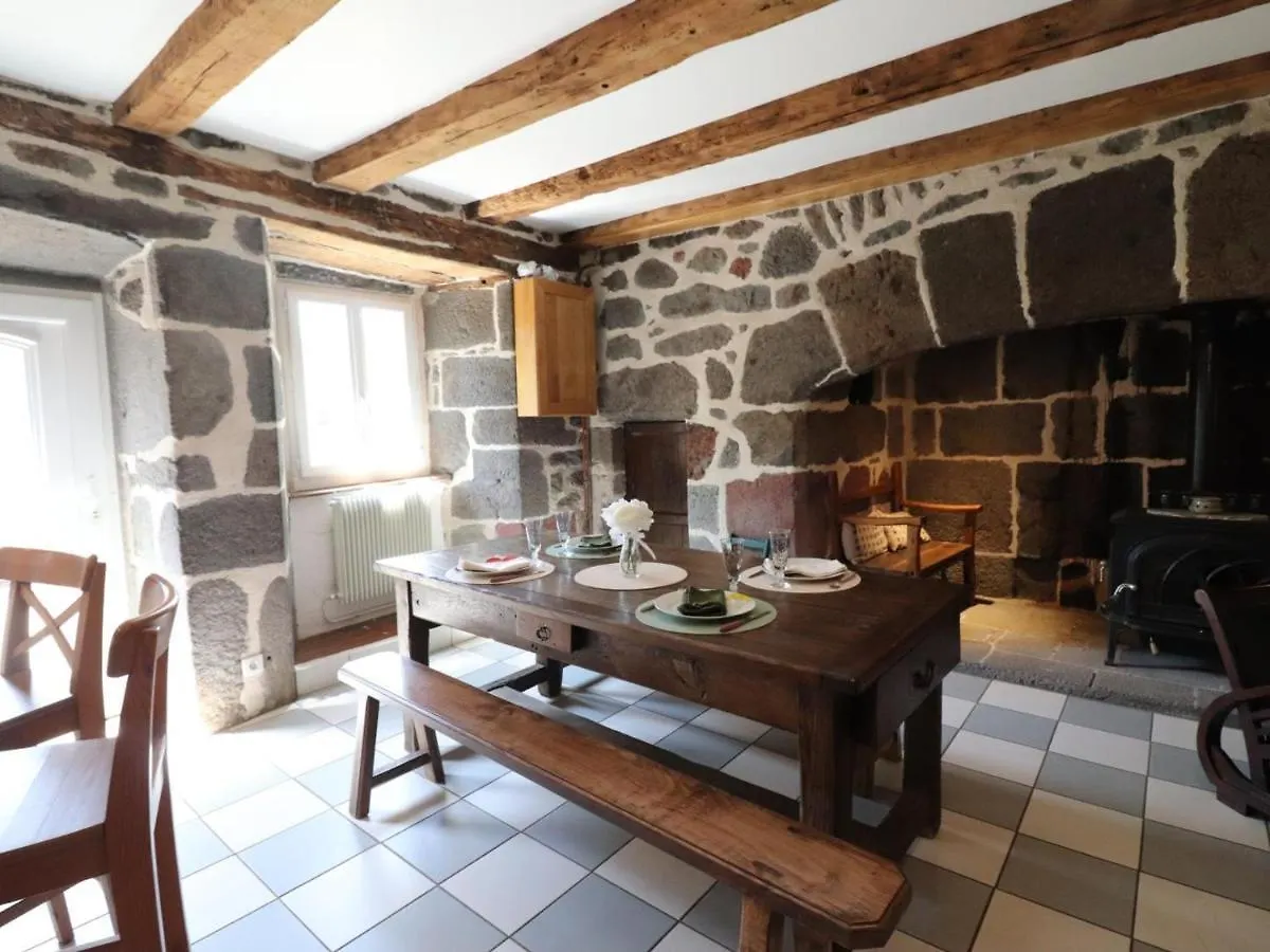 Maison De Caractere Au Calme, 2 Chambres, Terrasse Et Jardin, Proche Rando Et Ski - Moussages - Fr-1-742-240 Holiday home